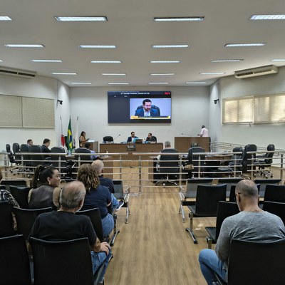 plenário 1.jpeg